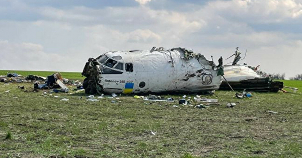 В Запорожской ОВА назвали причину падения самолета АН-26