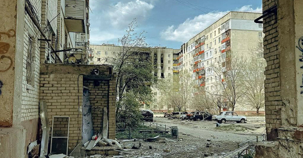 Гайдай: войска РФ обстреляли Северодонецк, минимум 10 погибших