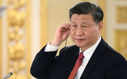Сі Цзіньпін проігнорував прохання Байдена про телефонну розмову – Reuters