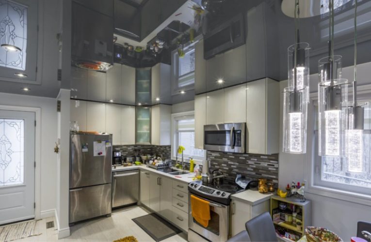 натяжна стеля для кухні